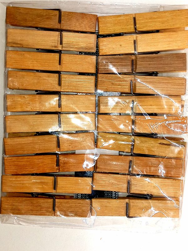 Wooden Pegs 20pc
